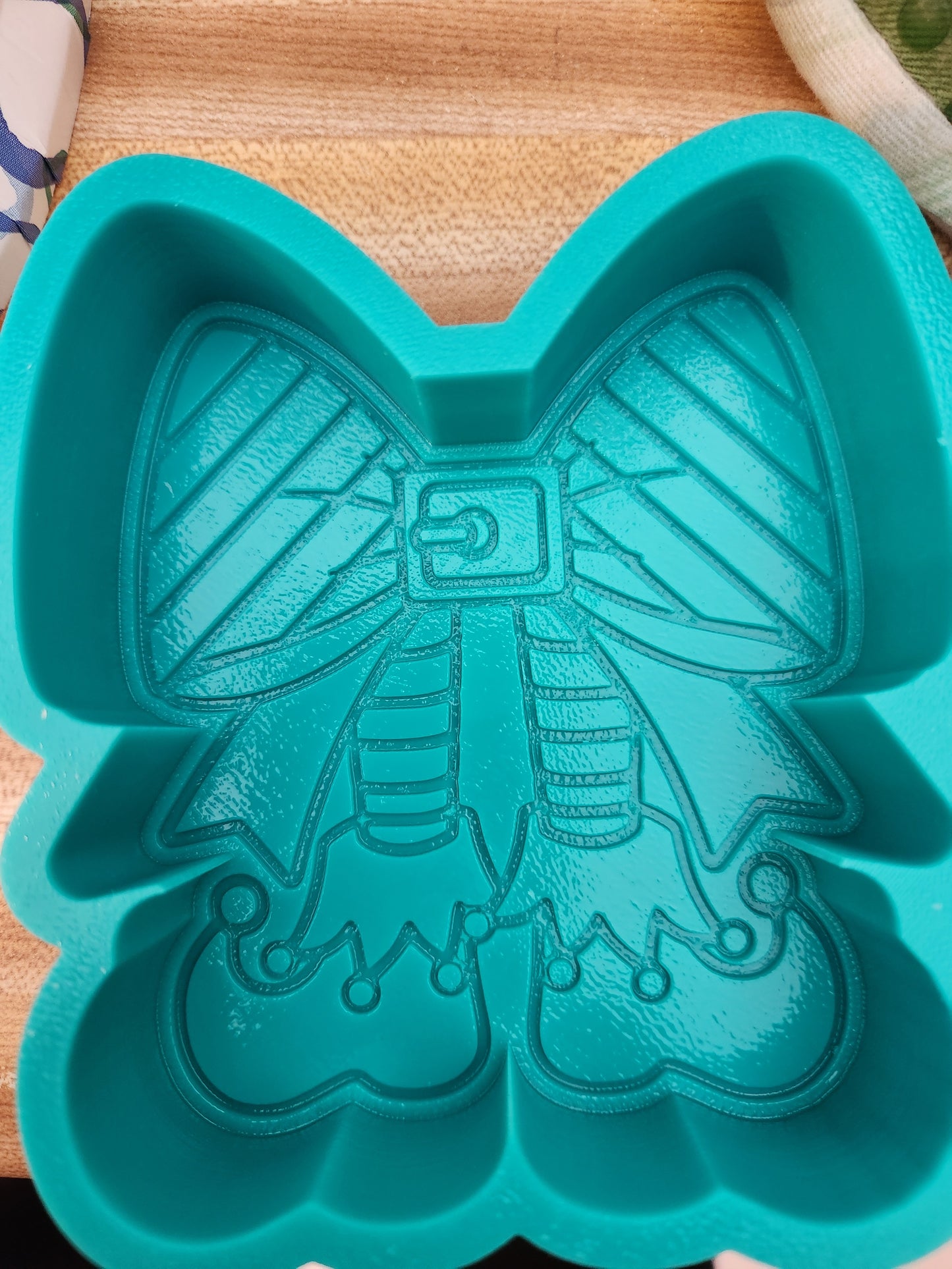 Custom Freshie- Elf Bow