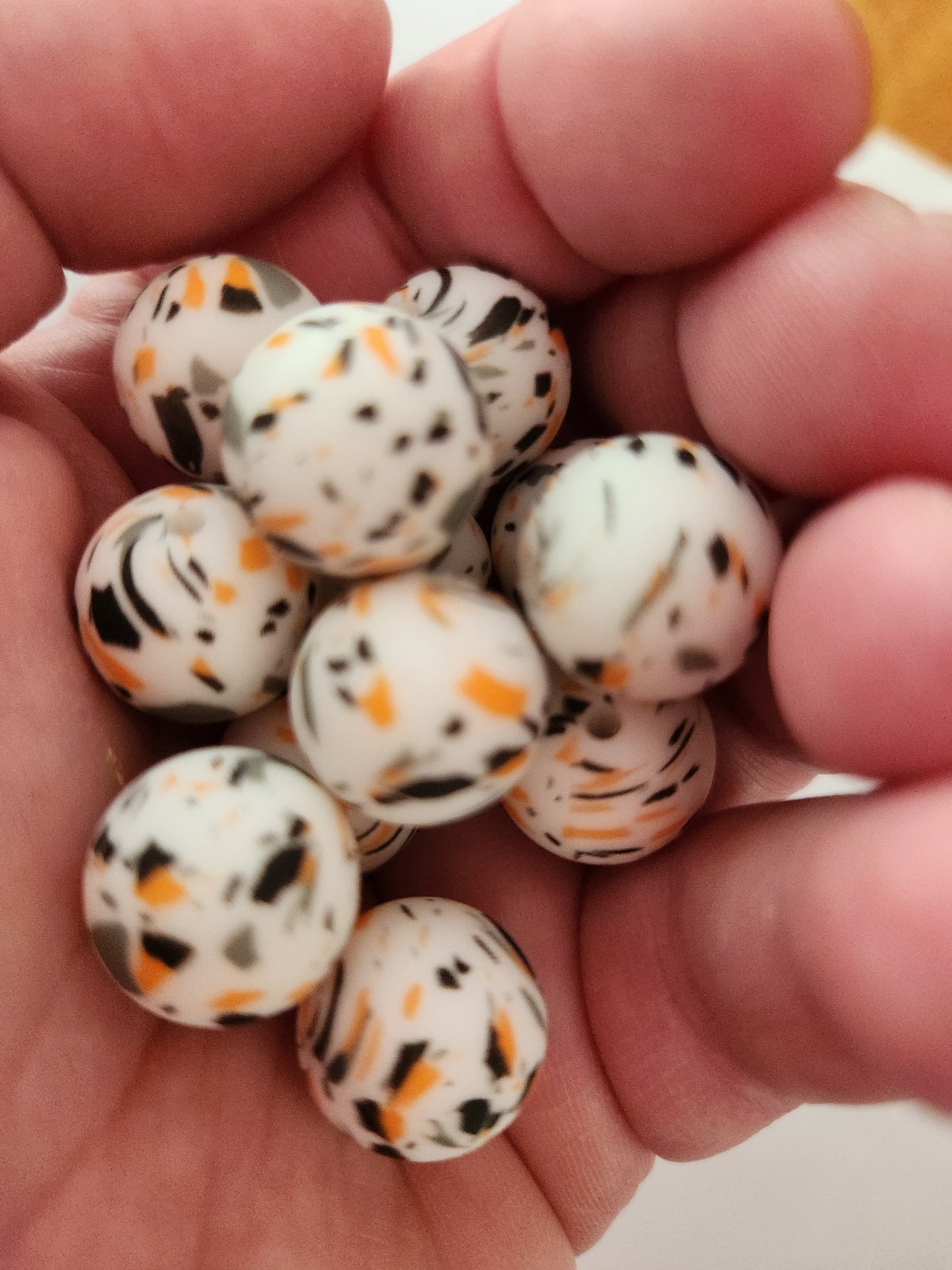 15mm Silicone Beads- Halloween Speckled