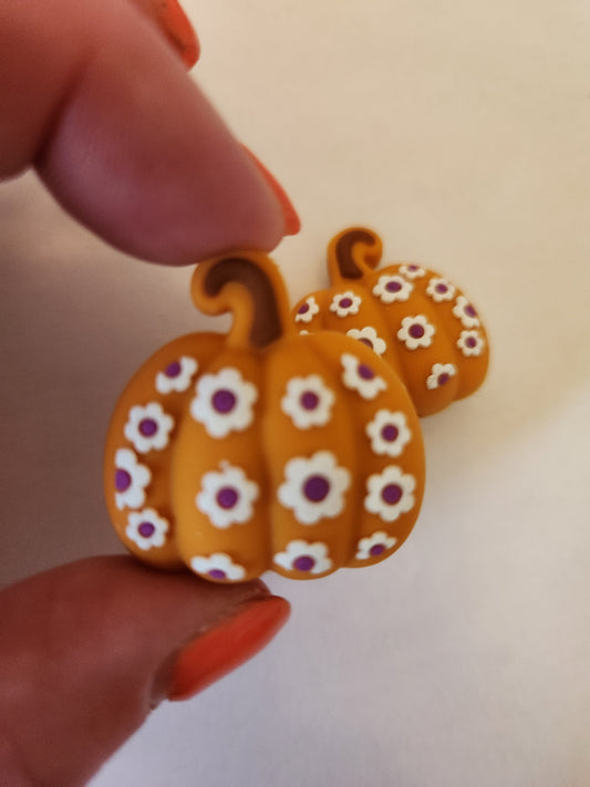 2D Silicone Focal- Pumpkin (flower accent)