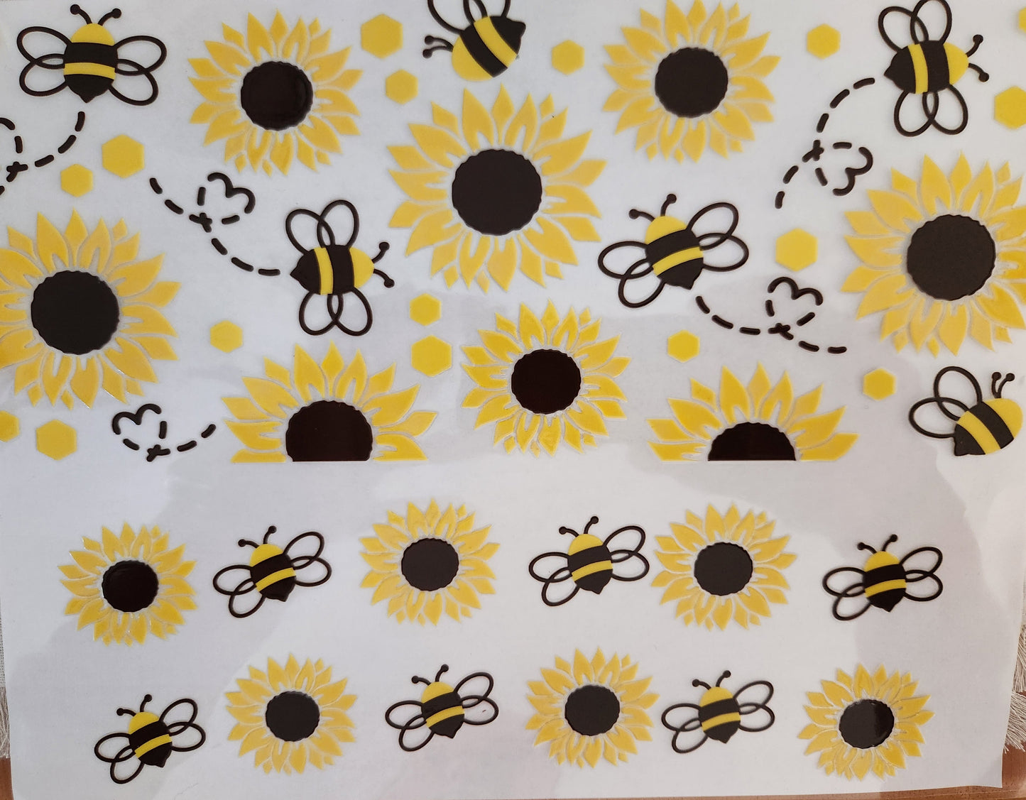 UVDTF 40oz Wrap- Bees & Flowers