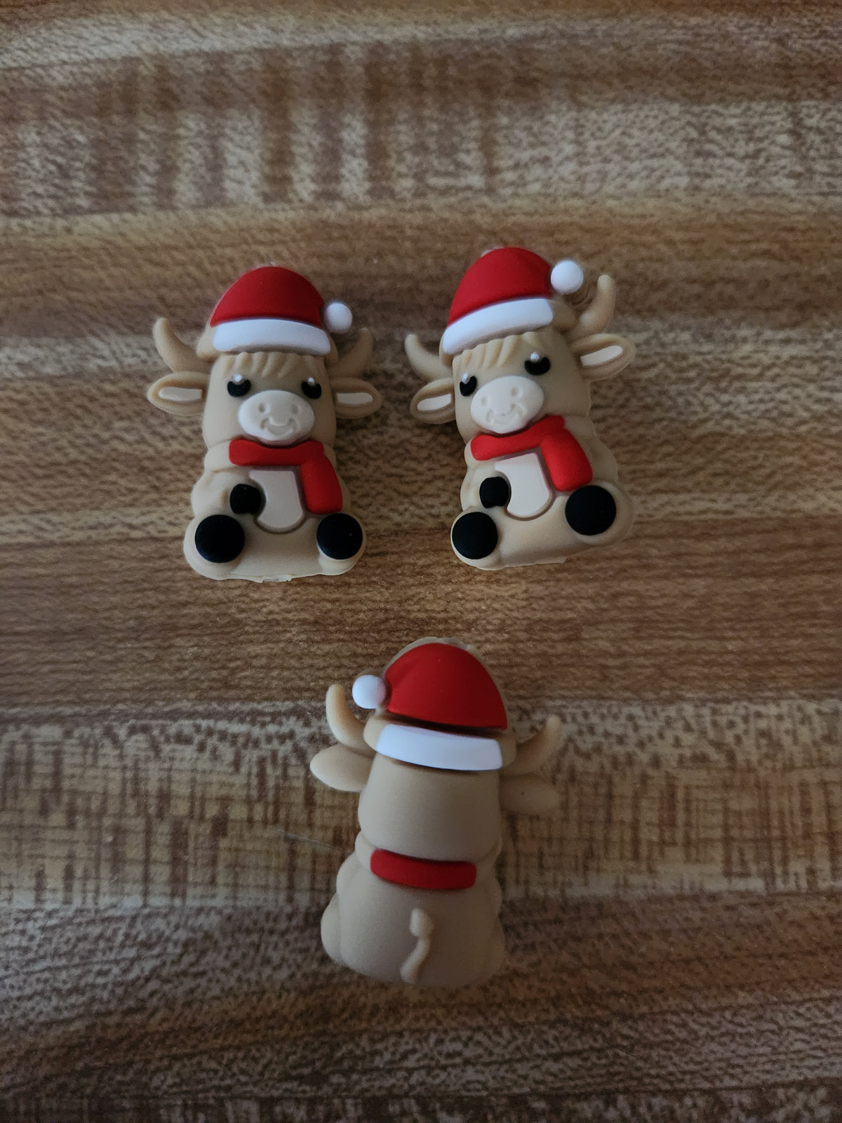 3D Silicone Focal- Xmas Cow (Mystery color)