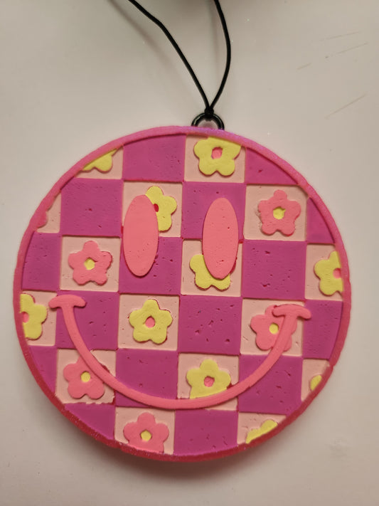 Farmstand Apple- Checker Smile