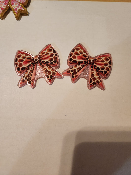 Flat Back Acrylic- Spotted Bow