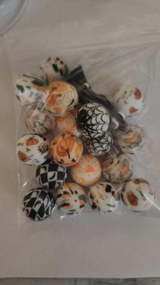 Spooky Season Bead Mix (mystery) 15mm silicone