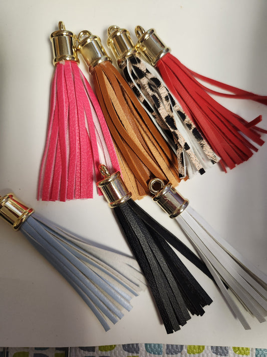 DESTASH Tassles (Pack of 7)