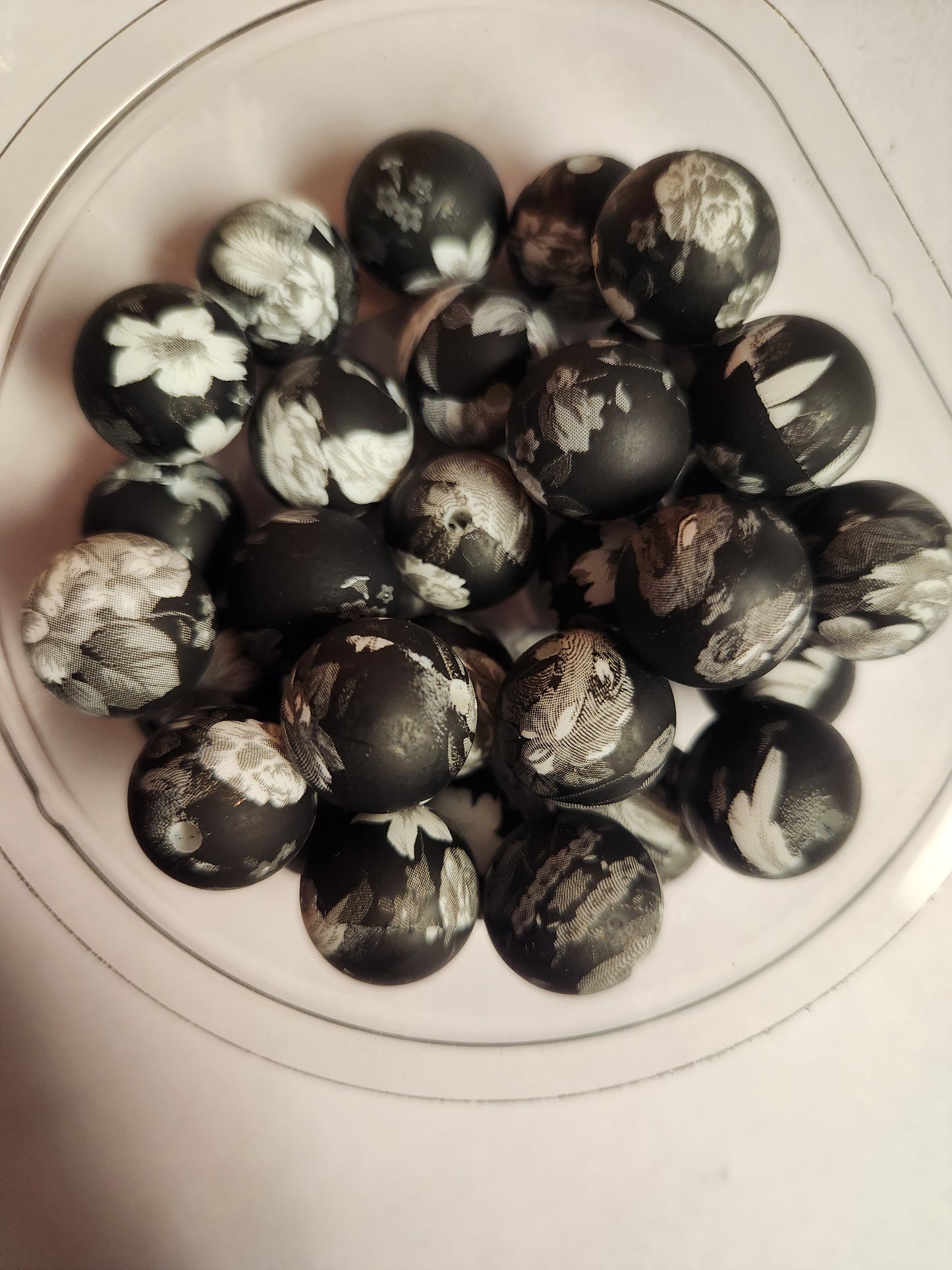 15mm Printed Silicone Beads- Black & White Floral