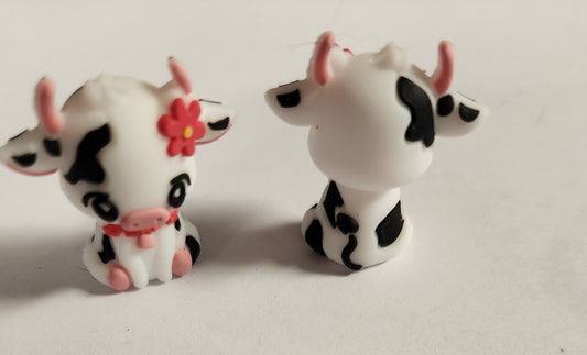 3D Silicone Focal- Pink Accent Cow