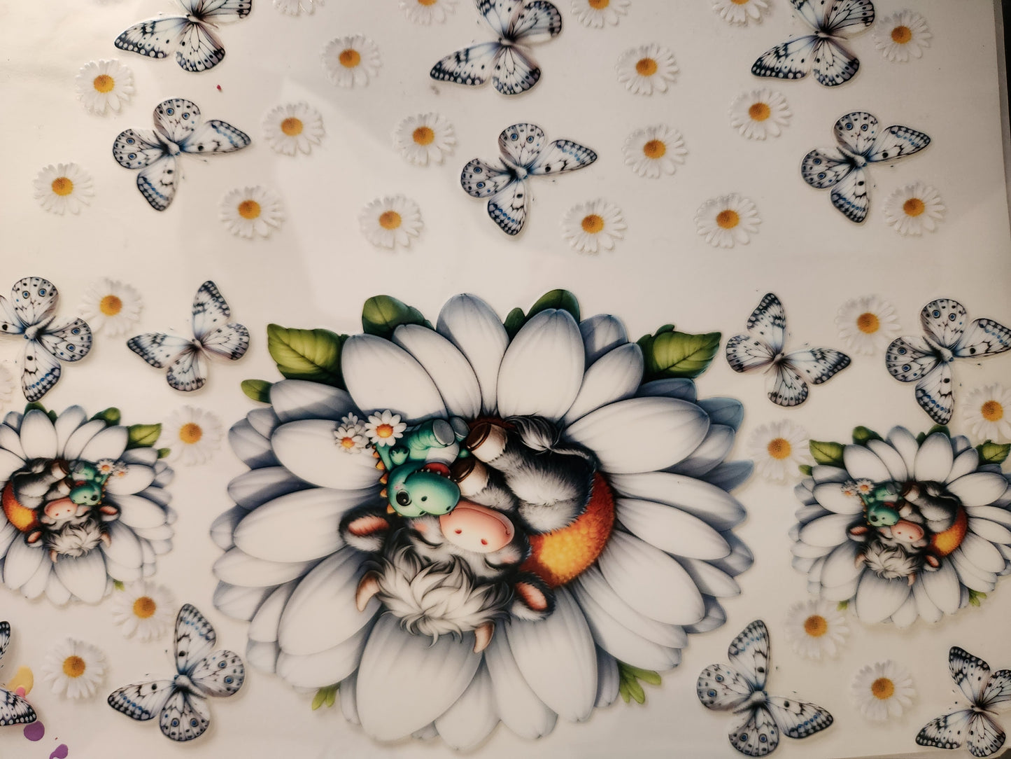 UVDTF 40oz Cup- Cow in Flower