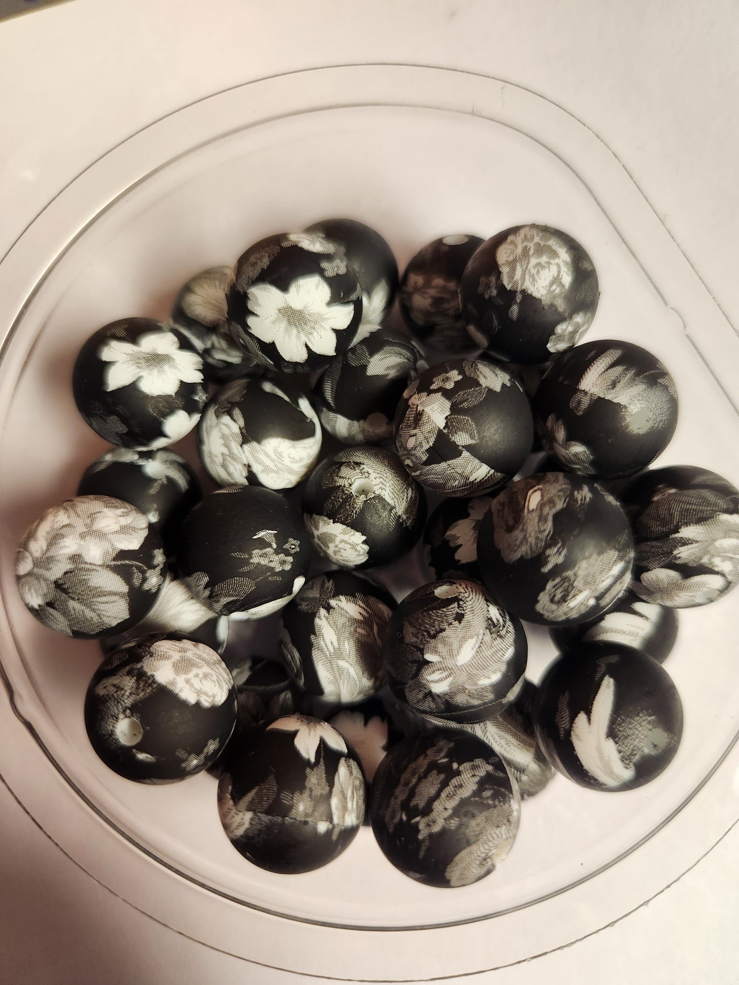 15mm Printed Silicone Beads- Black & White Floral